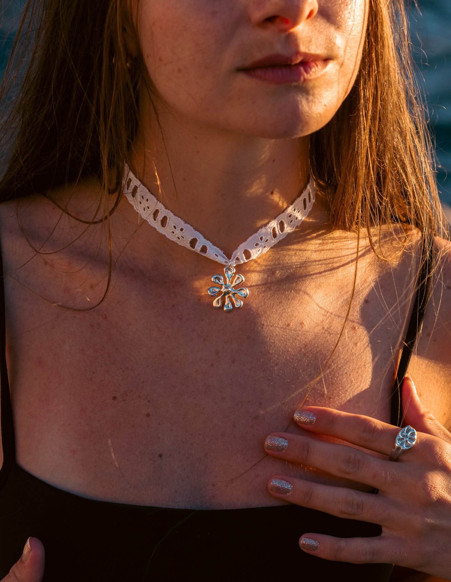 Collier Lace Bloom